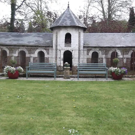Holiday home Les Ecuries Argoules